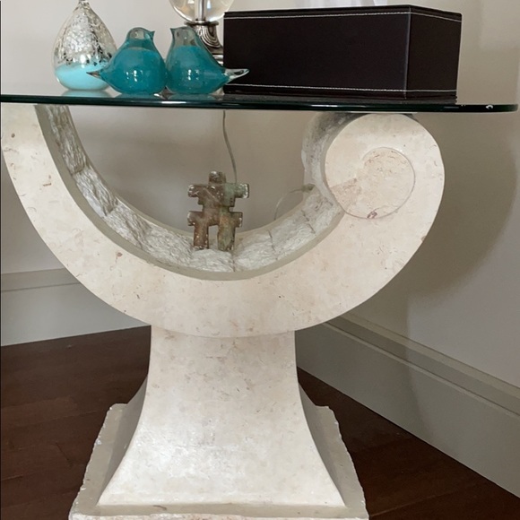 Coffee table set - Picture 2 of 3